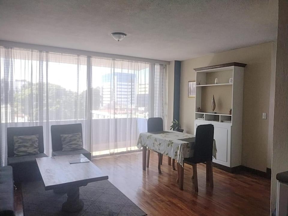 Apartamento 505 Cortijo Reforma Zona 9 Guatemala Dış mekan fotoğraf